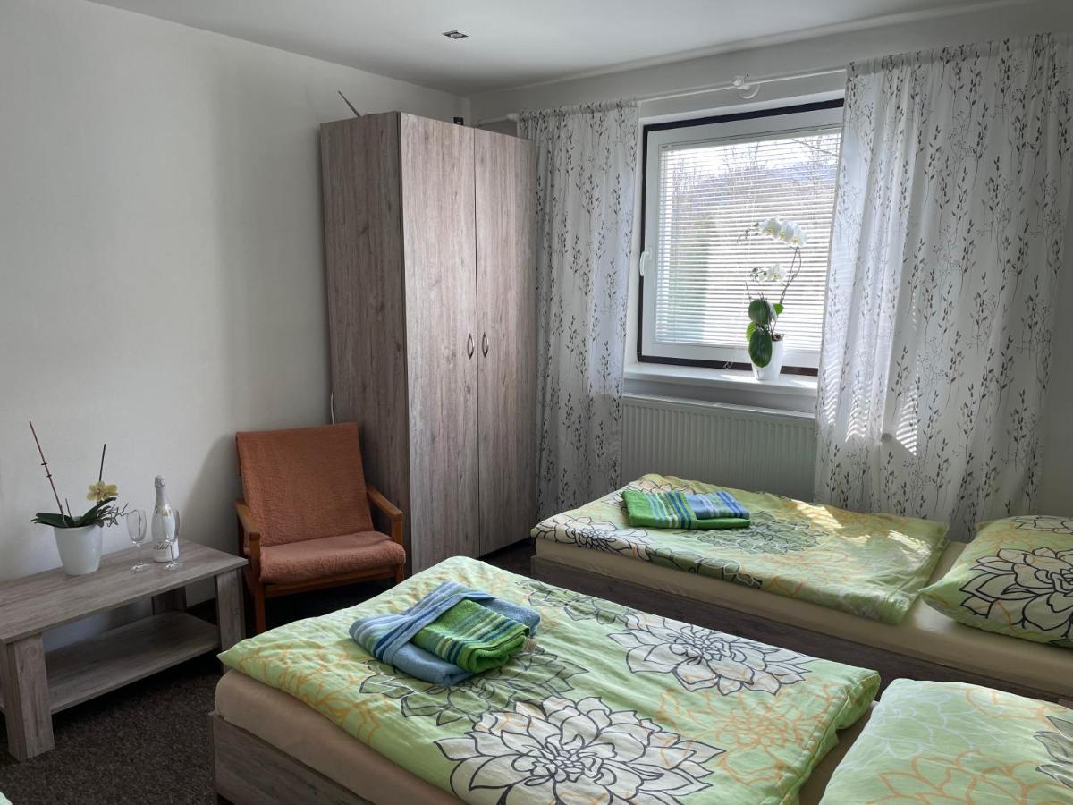 Apartmany Pri Zvonici Oravsky Podzamok Exterior photo